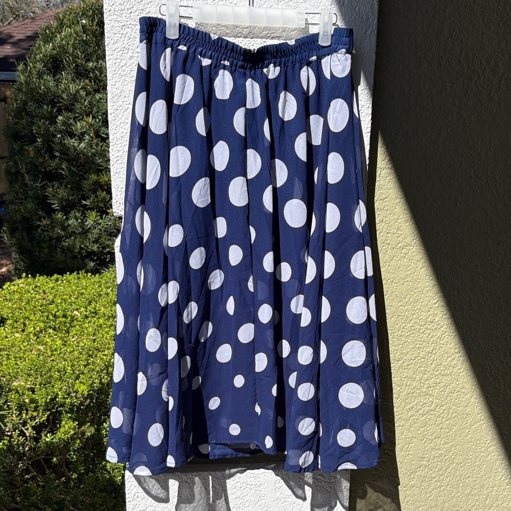 Navy Polka Dot Skirt - Picture 4 of 7